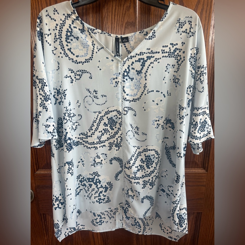 New Directions White and Blue Blouse
